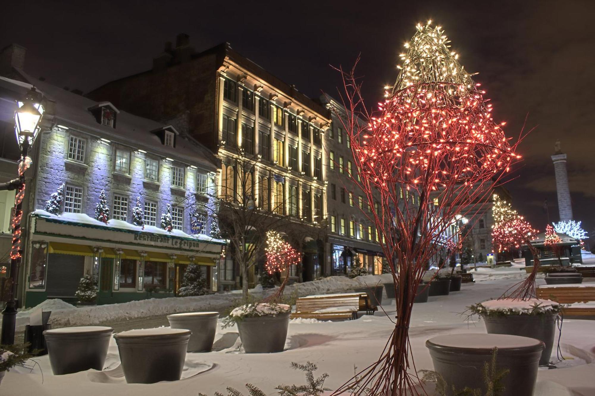 Holiday Inn Hotel & Suites - Montreal Centre-Ville Ouest By Ihg Montréal Exterior foto