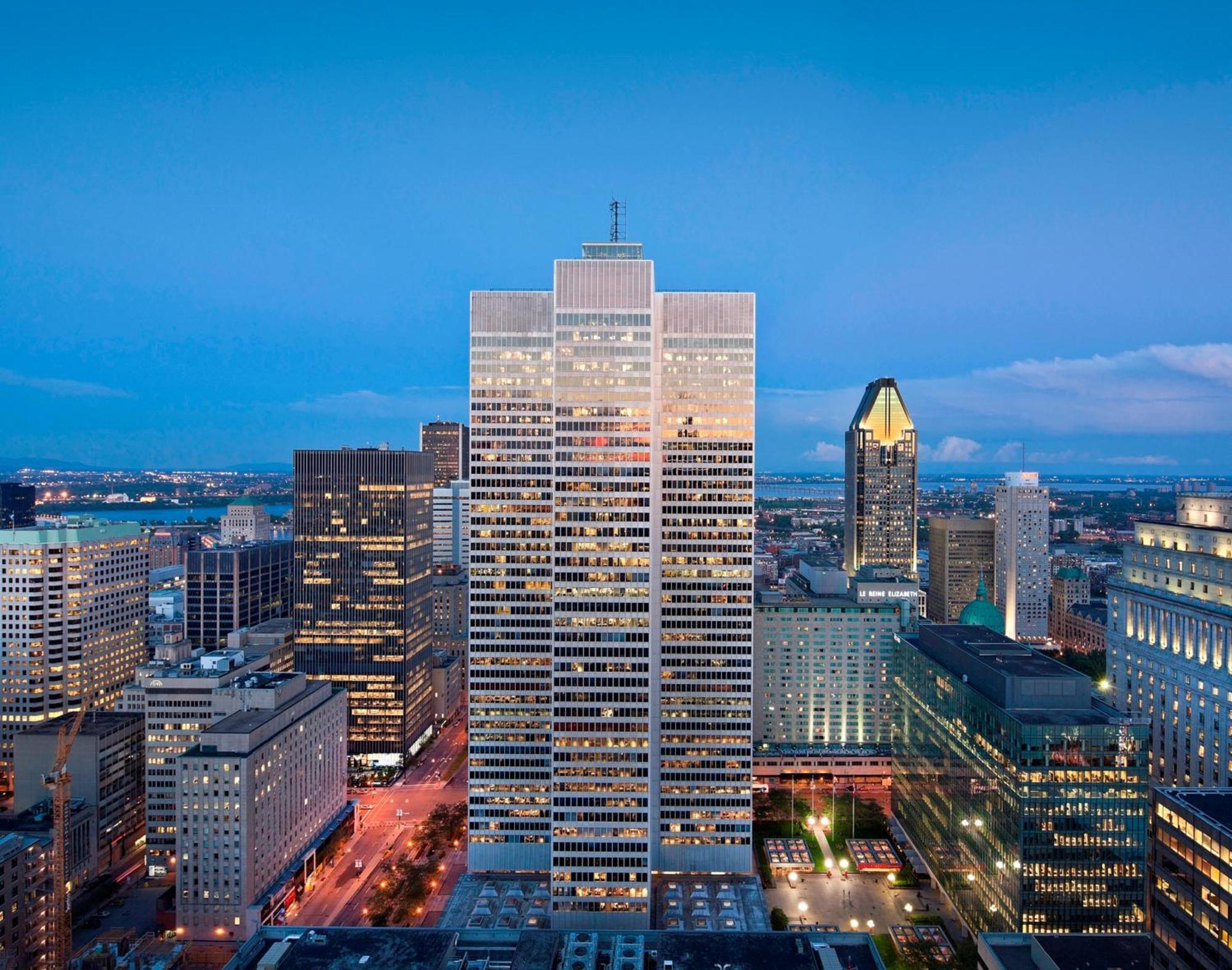 Holiday Inn Hotel & Suites - Montreal Centre-Ville Ouest By Ihg Montréal Exterior foto